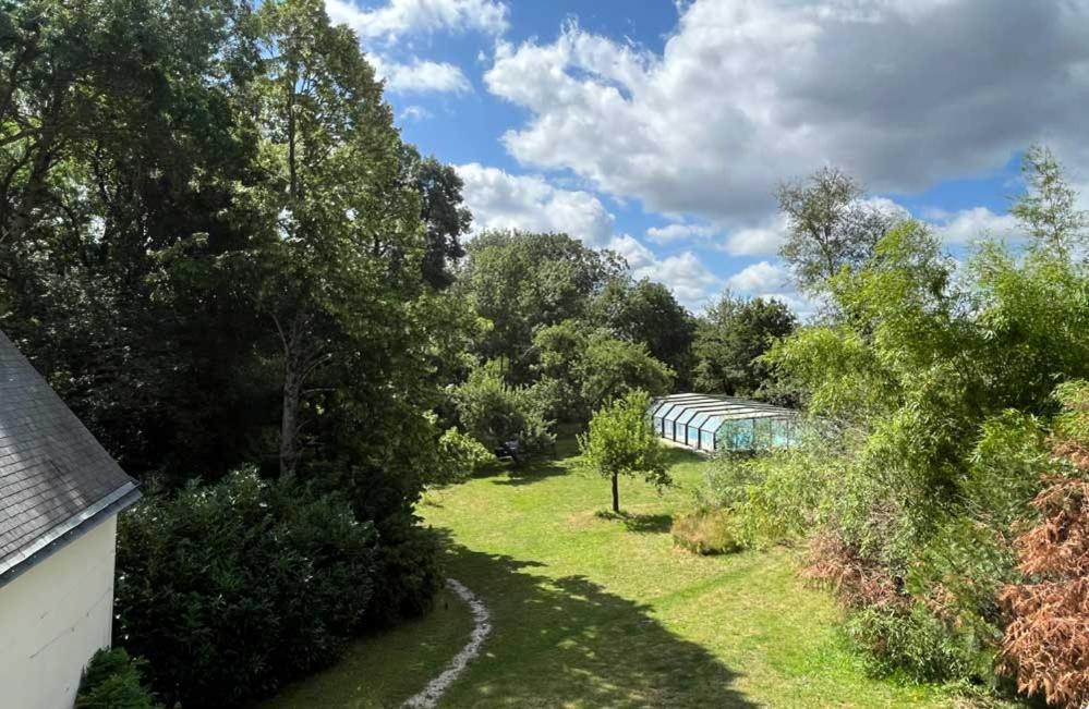 La Fantasia Bed & Breakfast Verrieres-en-Anjou Exterior photo